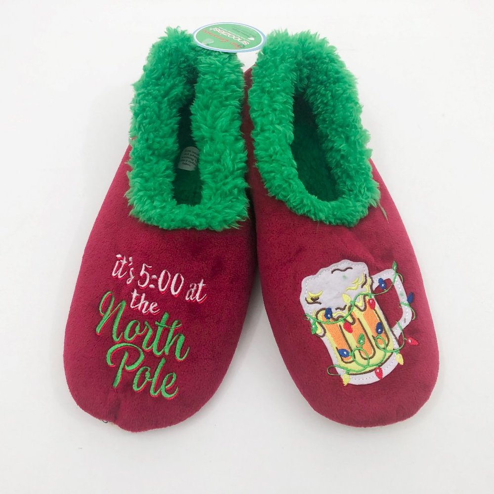 NWT Snoozies Men's It's 5:00 at the North Pole Slippers Large 11/12 Burgundy